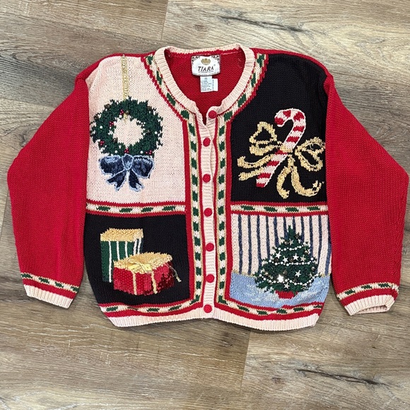 Tiara Sweaters - Tiara Vintage, Festive Holiday Cardigan, Women’s M, Cottagecore